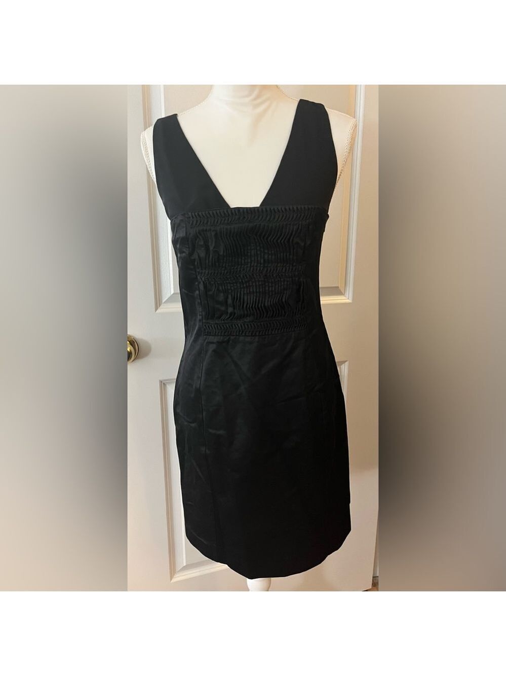 Liu Jo Black Satin Ruched Bodice Cocktail Dress IT 40 US 4 Perfect Condition - Picture 2 of 12